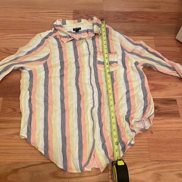 Torrid Multi Stripe Long Sleeve Button Down Shirt size 1 - Picture 4 of 8